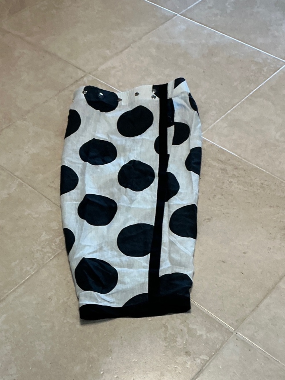 Black and White Polka Dot Pencil Skirt